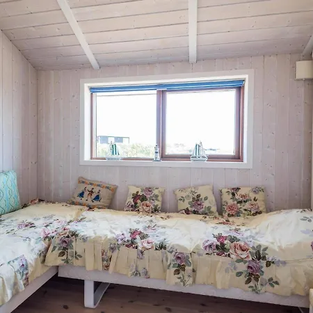 6 Person In Fano-by Traum * Fanø